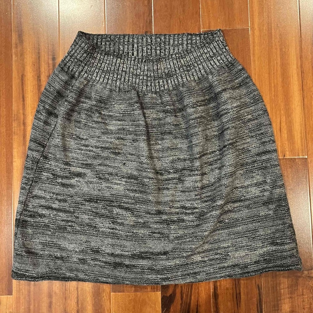 Beyond Threads Alpaca Skirt Gray Heather‎ Knit Acrylic Pull On Mini Short Large